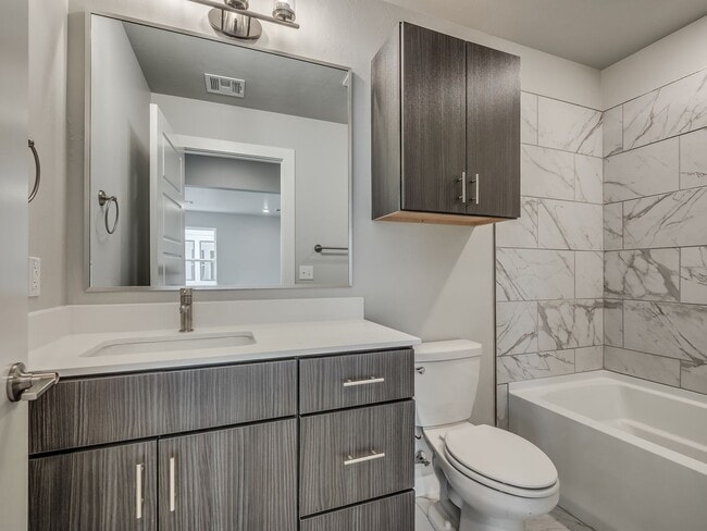 Building Photo - Spacious 4-Bedroom Home with Thoughtful De...