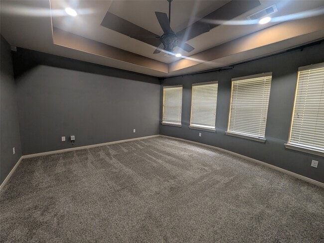 Building Photo - 14915 Bronze Finch Dr