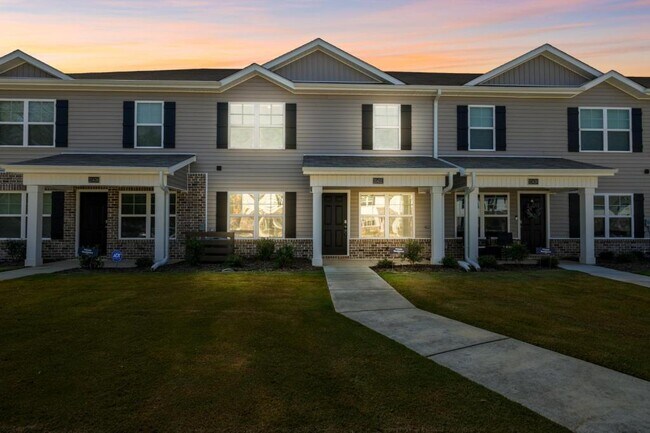 Building Photo - 21432 Scuttle St