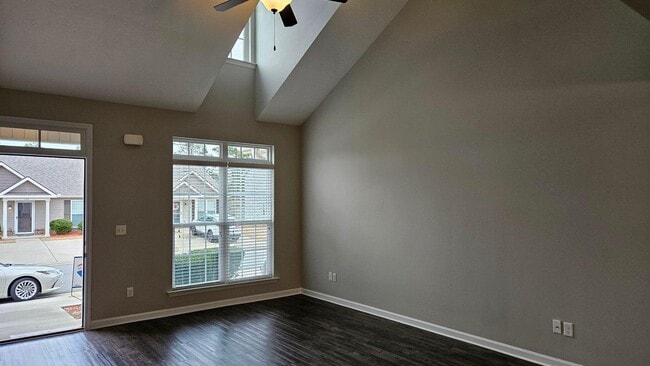 Building Photo - 108 Brow Tine Ct