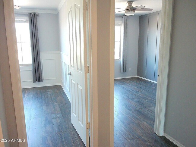 Building Photo - 4639 E Laredo Ln
