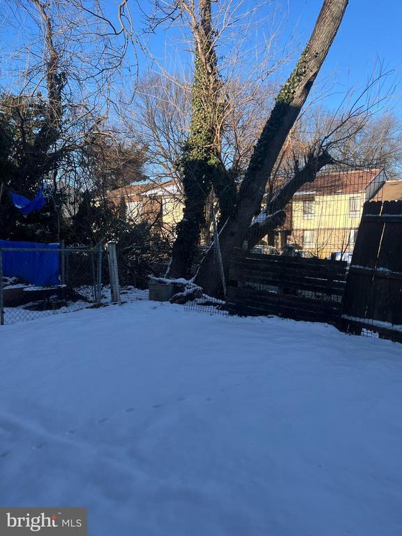 Building Photo - 2829 Saxton Rd