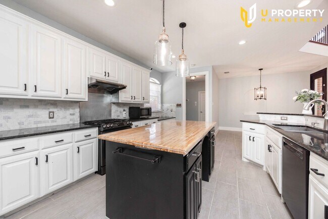 Building Photo - Beautifully updated home in the heart of Frisco!