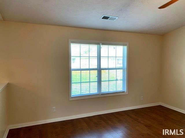 Building Photo - 4879 Imperial Dr