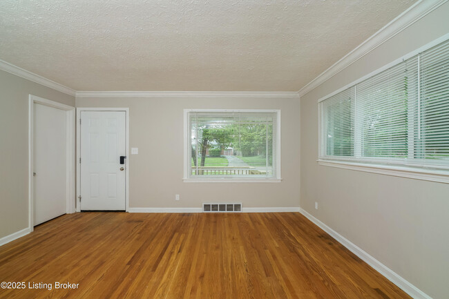 Building Photo - 4125 Berkshire Ave