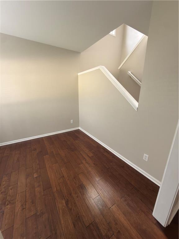 Building Photo - 5706 Amberside Ln NE