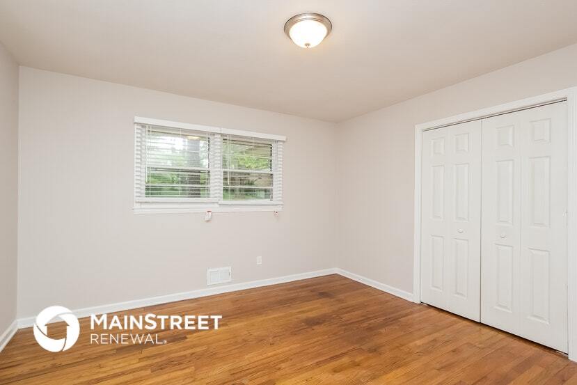Building Photo - 1707 Virginia Cir