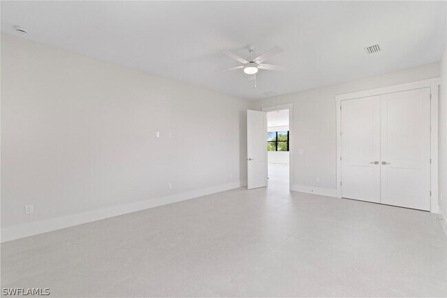 Building Photo - 2769 Van Buren Ave