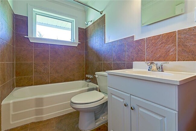 Building Photo - 3666 Wisteria Ln