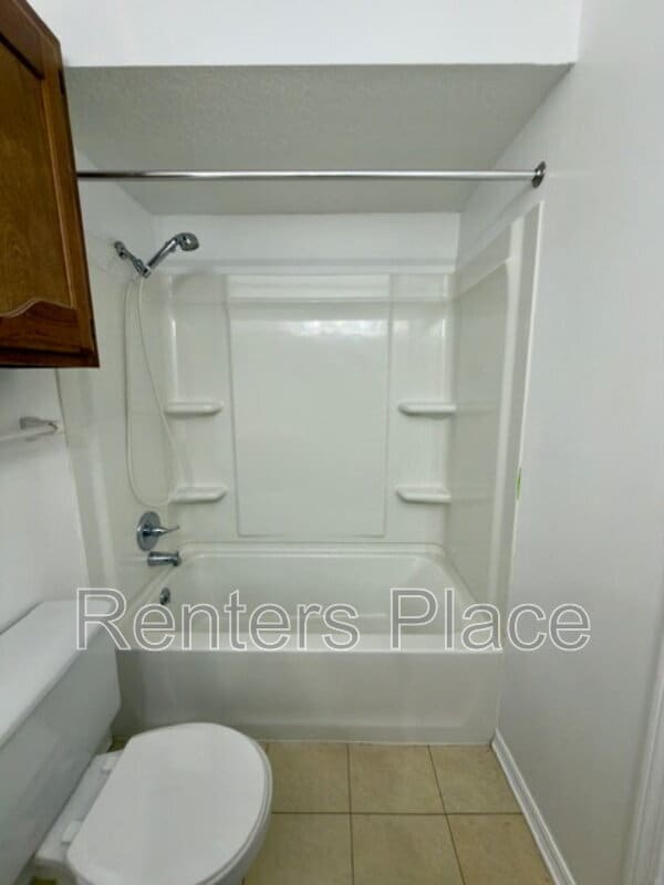 Building Photo - 1907 E 66th Pl