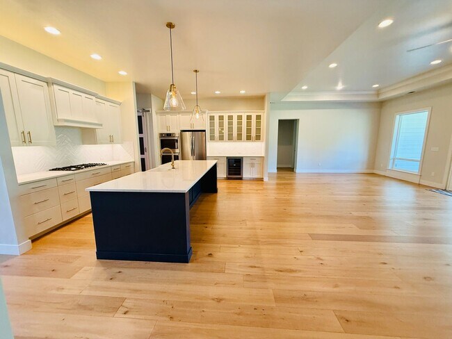 Building Photo - Modern Farmhouse in Cartwright Ranch
