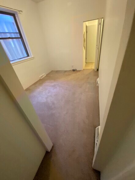 Building Photo - 514 Ivy St