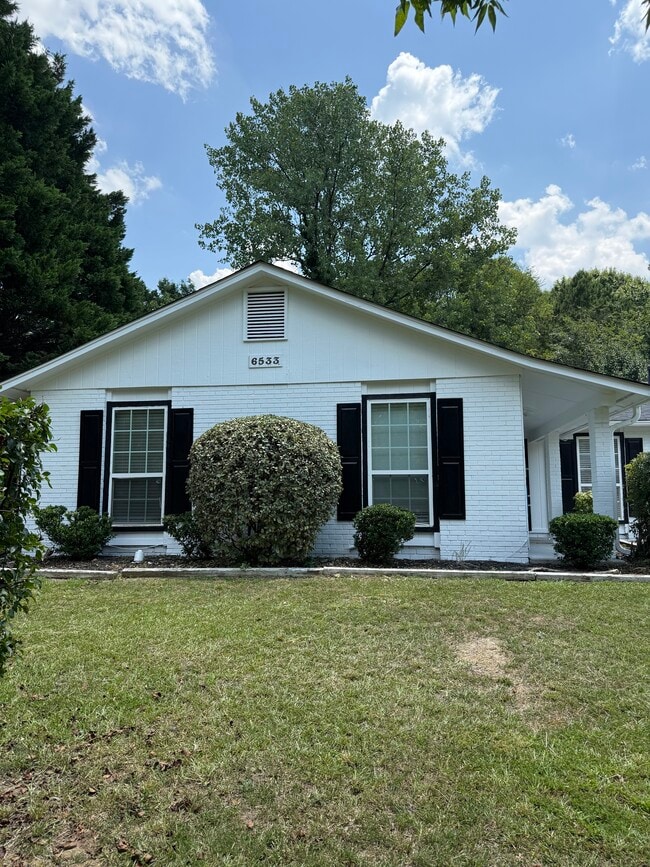 Building Photo - 6533 Deermont Ct