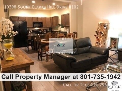 Building Photo - 10398 S Clarks Hill Dr