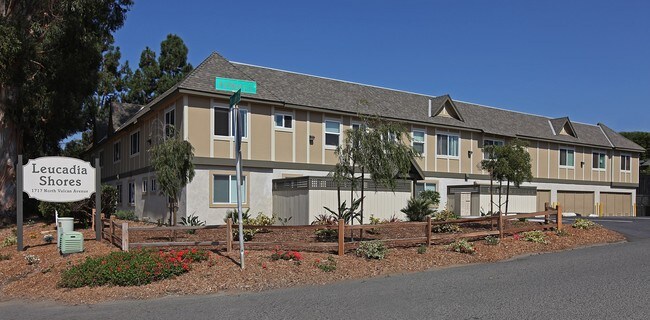 Building Photo - Leucadia Shores Apartments