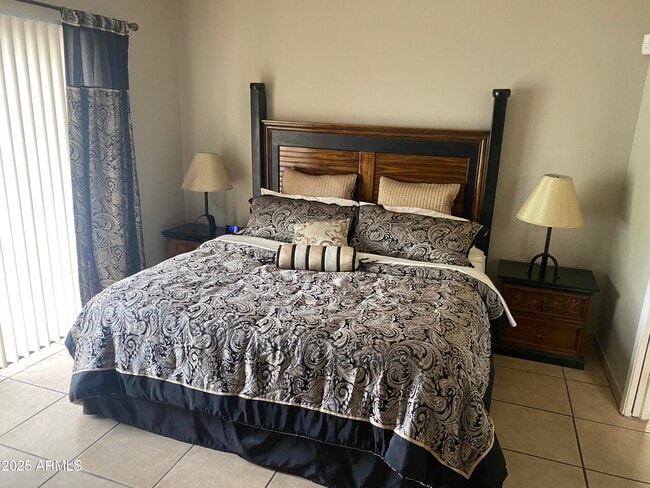 Building Photo - 2644 W Desert Cove Ave