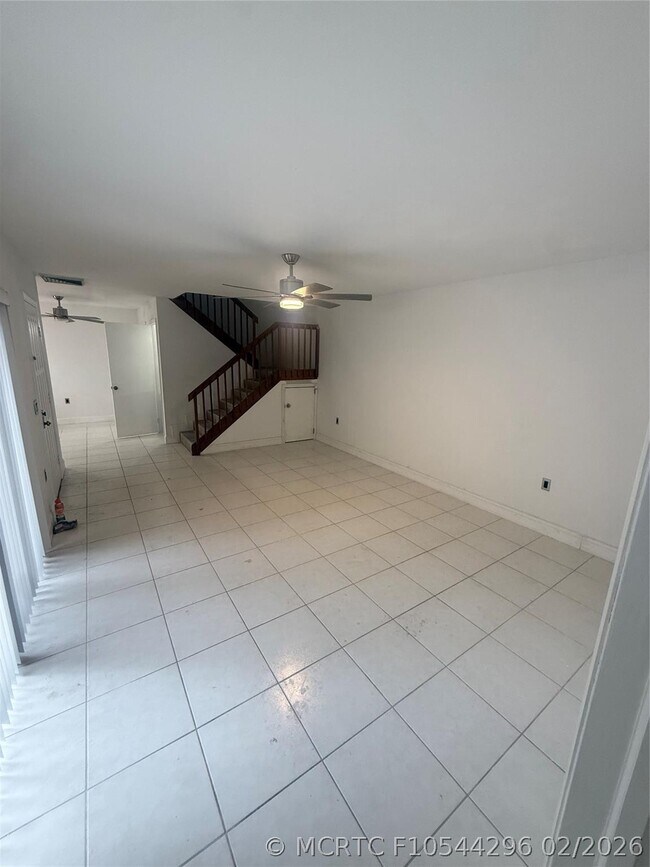 Building Photo - 9138 SW 23rd St