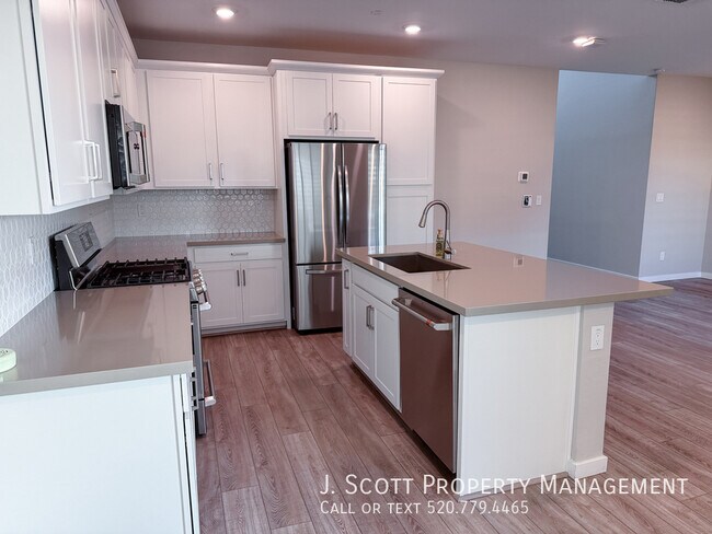 Building Photo - 4604 S Park Grove St