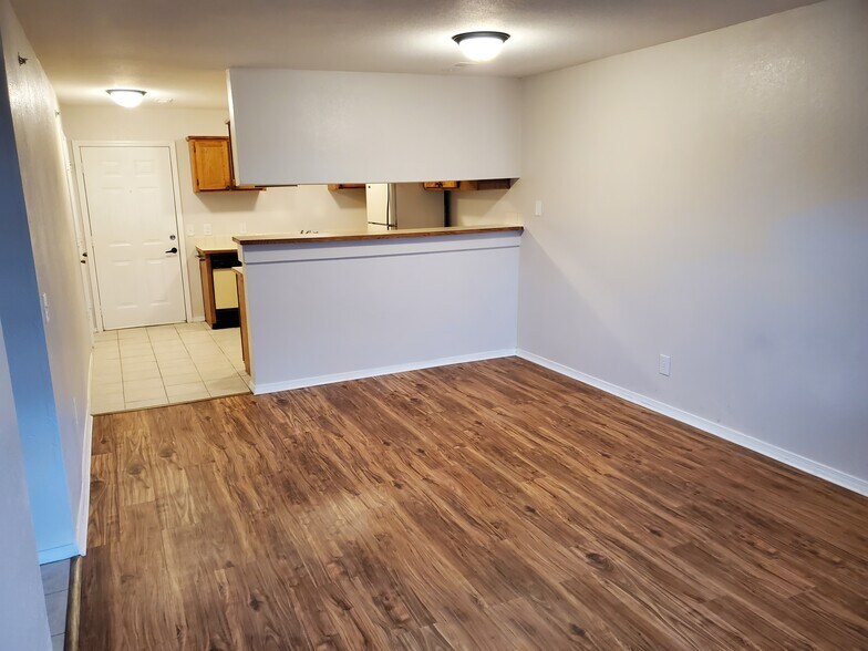 Dining Room Area - 428 Kays Ln