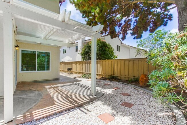 Building Photo - Charming Carmel Valley House in great loca...