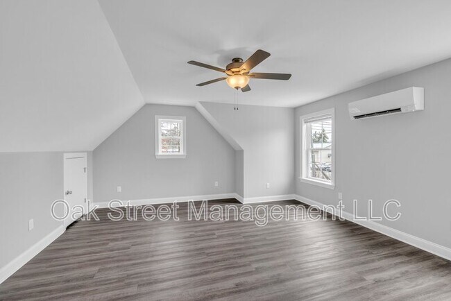 Building Photo - 2955 Corral Rd