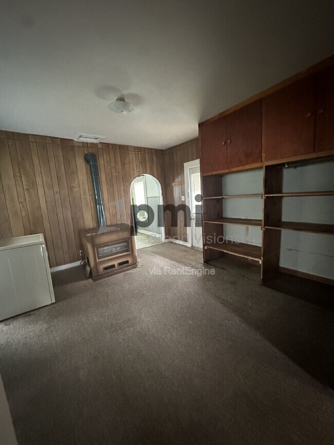 Building Photo - 2808 Champaign Ave