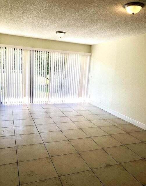 Building Photo - 1521 Windorah Way