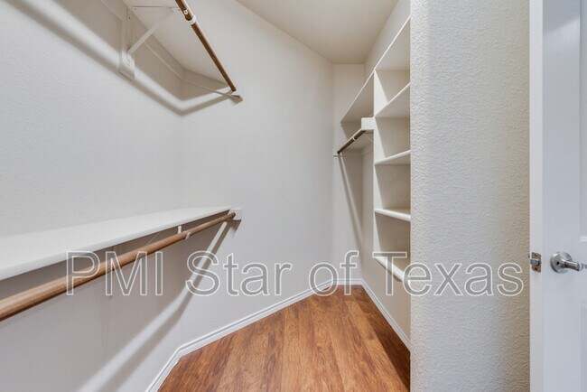Building Photo - 1624 Placitas Trail