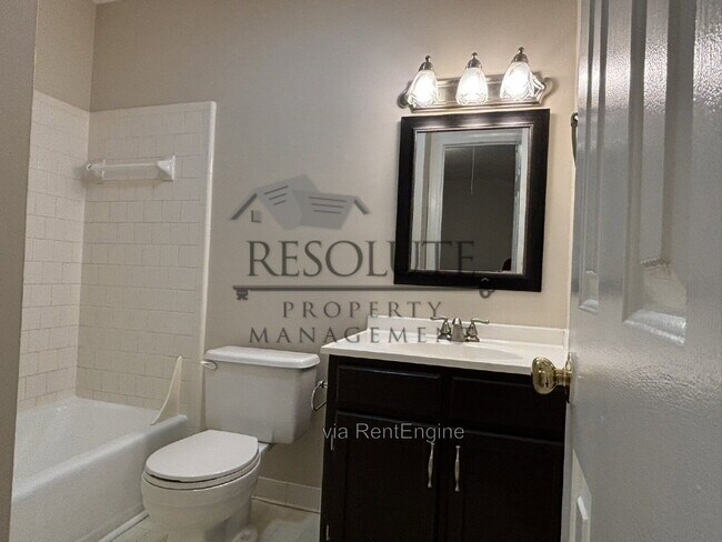 Building Photo - 6123 Highcastle Ct