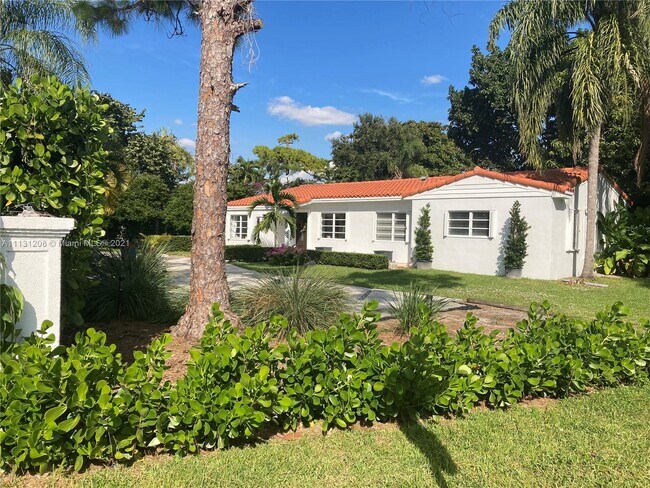 Primary Photo - 5355 SW 68th Ave