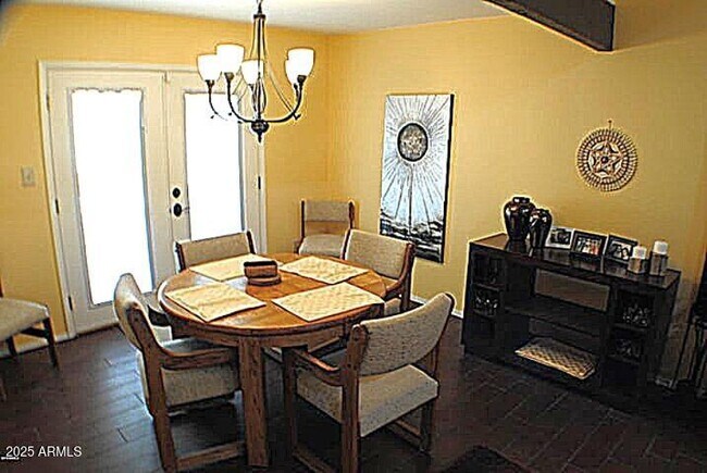 Building Photo - 9635 E Palomino Pl