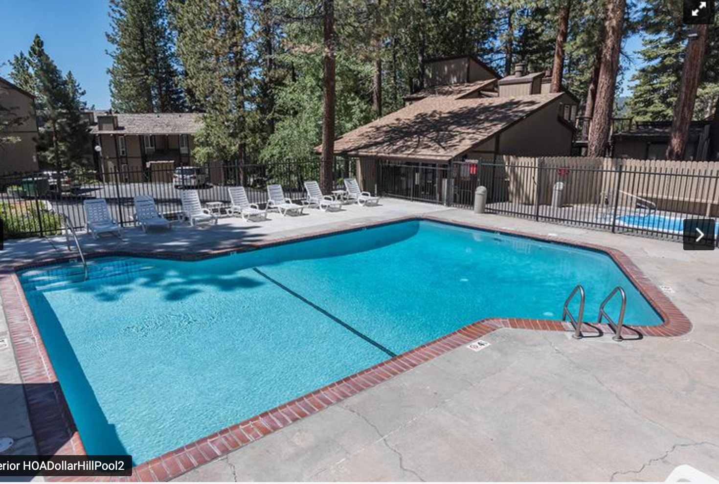 Building Photo - 3115 N Lake Blvd