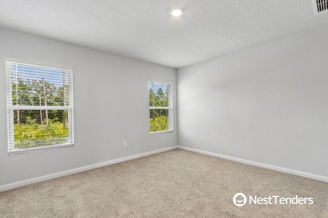 Building Photo - 14538 Macadamia Ln