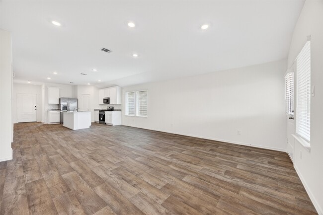 Building Photo - 3710 Marino Mile Dr