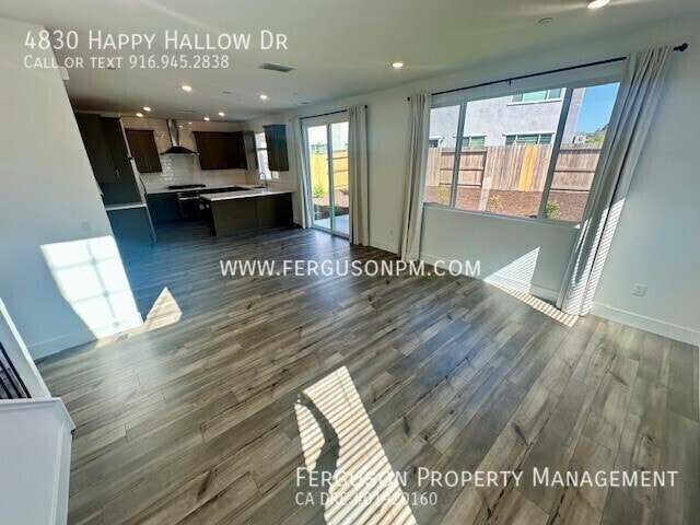 Building Photo - 4830 Happy Hallow Dr