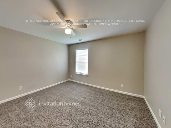 Building Photo - 7014 Pine Cone Ln