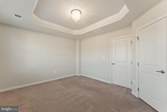 Building Photo - 36087 Fawn Ln