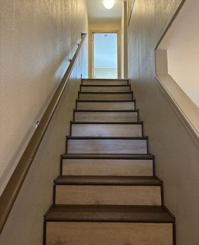 Building Photo - lenft01