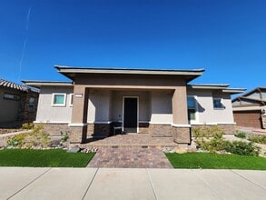 Building Photo - Guard-Gated Cadence 55+ Community | 2 Bed | Single Story Home