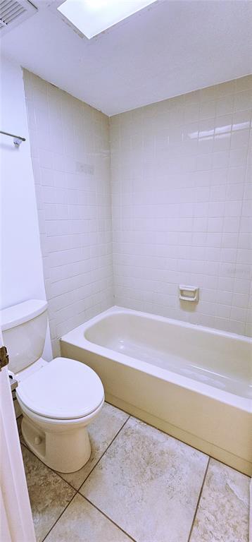 Building Photo - 3036 Eastland Blvd