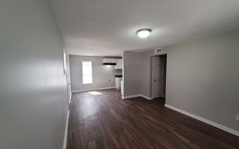 Building Photo - 71 Harvard Rd