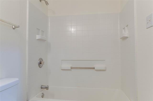 Building Photo - 8541 Hawks Nest Dr