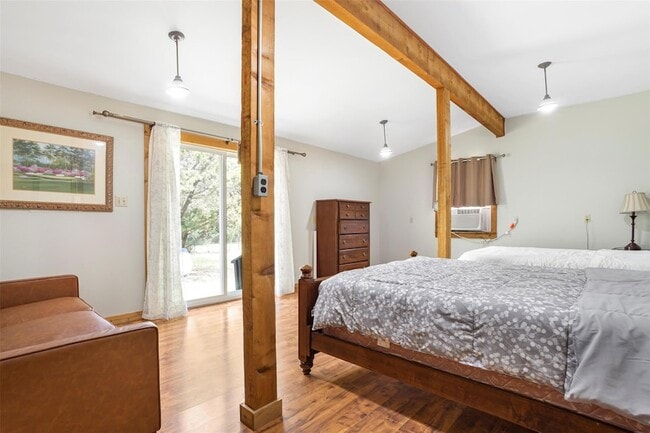 Building Photo - 1700 Co Rd 270