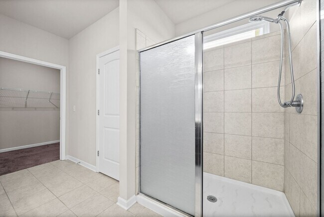 Building Photo - NOW RENT READY