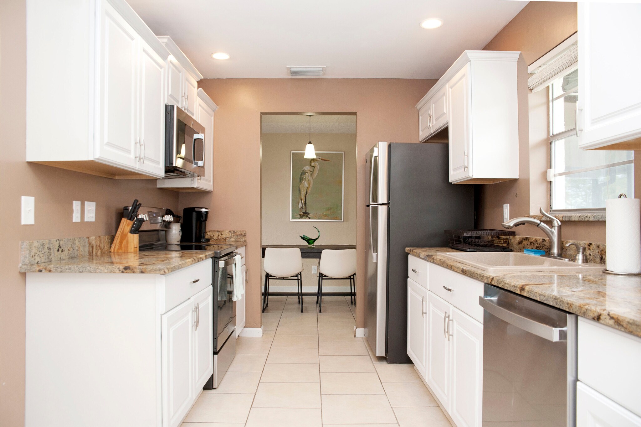 Kitchen - 458 SE Doat St