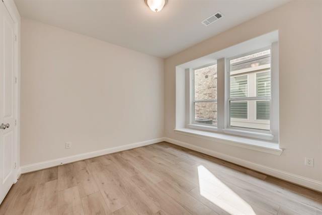 Building Photo - 3430 Ridgecross Dr