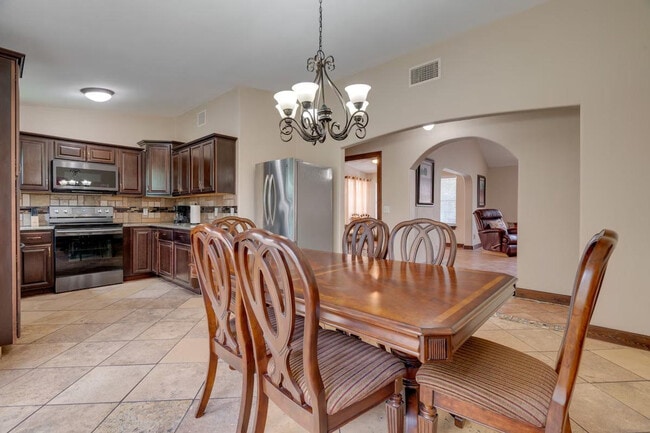 Building Photo - 2609 Wheless Ln