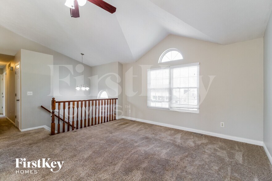Building Photo - 2214 Harmony Ct