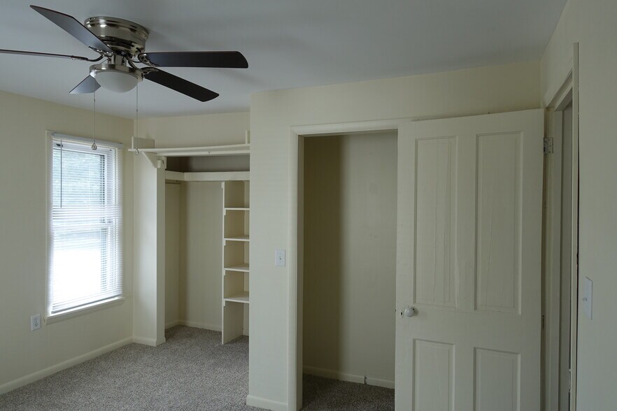 BR1 - 503 N Chestnut St