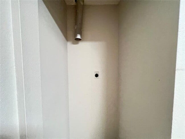 Building Photo - 2000 NW 43rd St